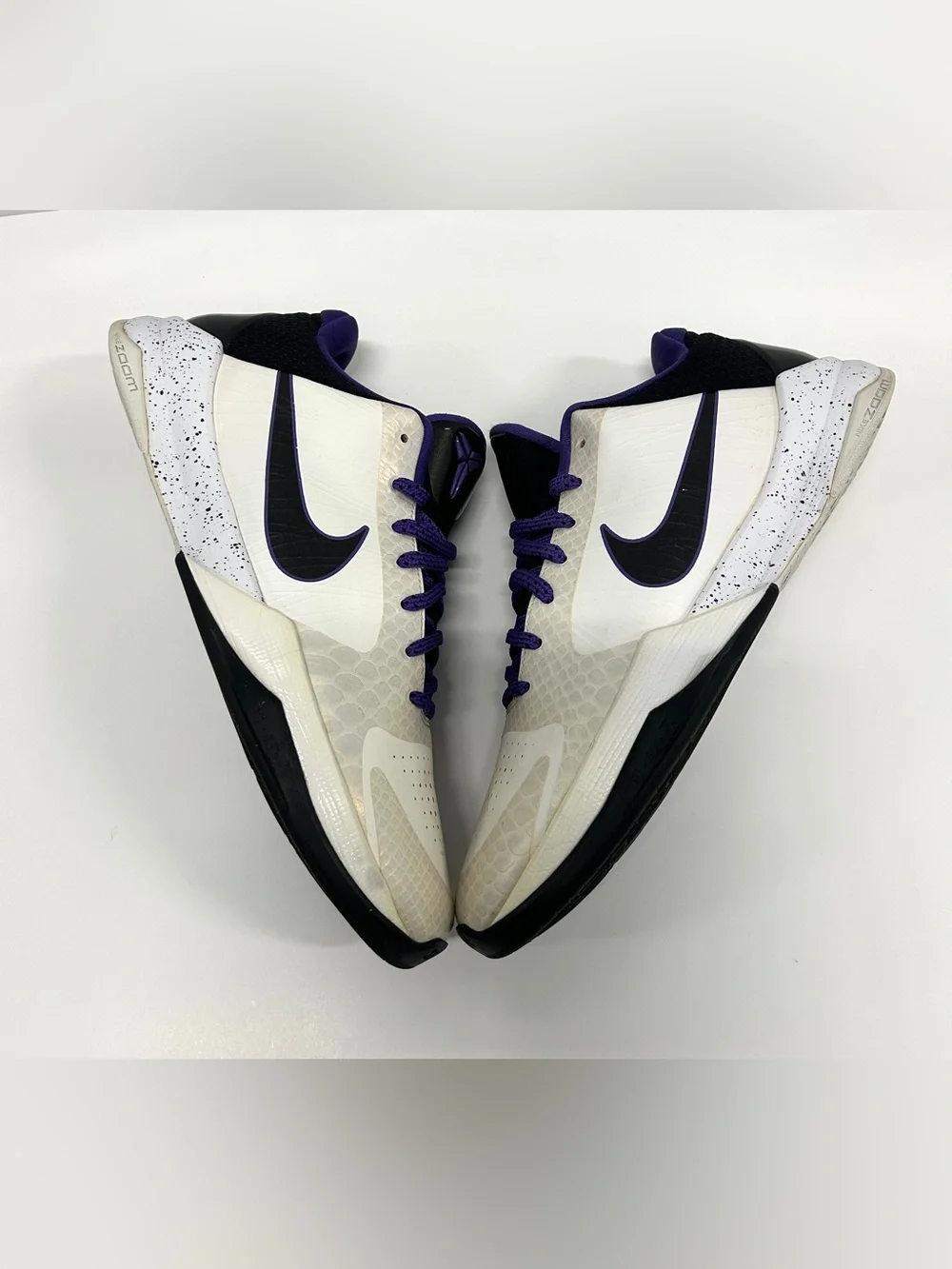 Nike Zoom Kobe 5 ‘Inline’ (386429 101) Shoes Size: 10 M